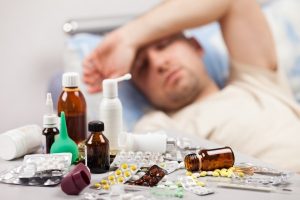 Những tác dụng phụ nguy hiểm khi lạm dụng thuốc kê đơn